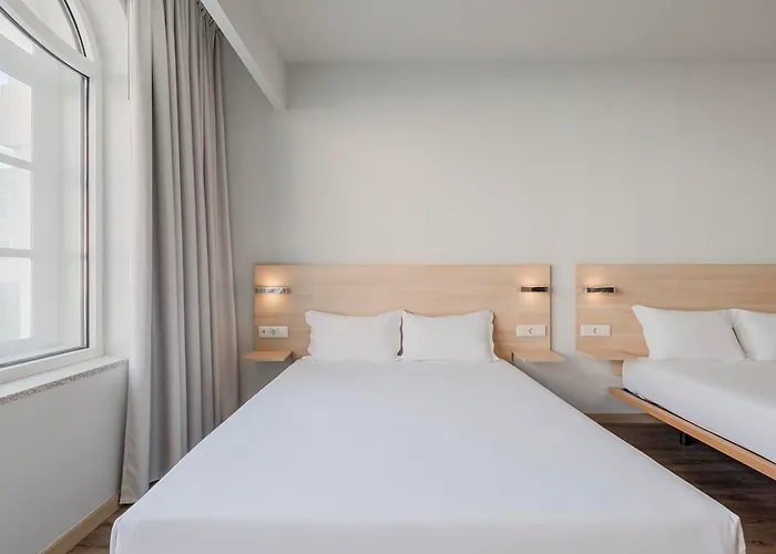 Hotel Moov Centro 2*