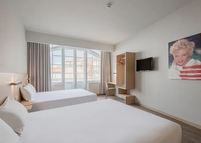 Moov Centro Hotel 2*