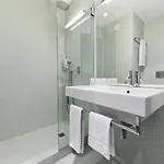 Moov Centro Hotel 2*
