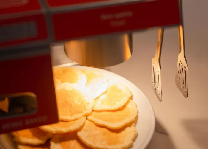 فندق Moov Centro 2*