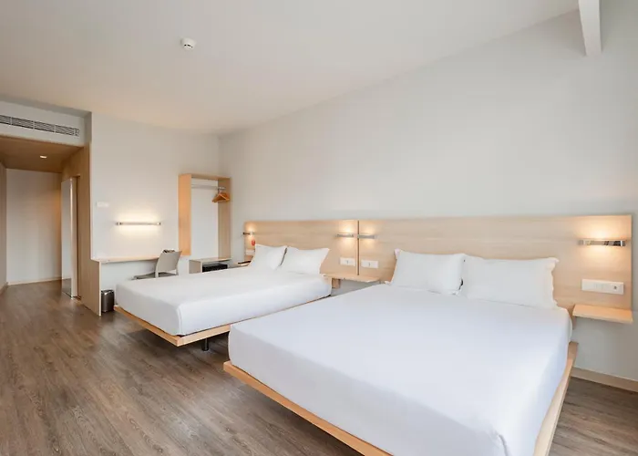 Moov Centro فندق 2*