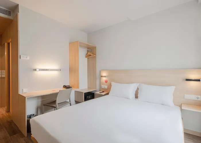 Moov Centro 2* بورتو