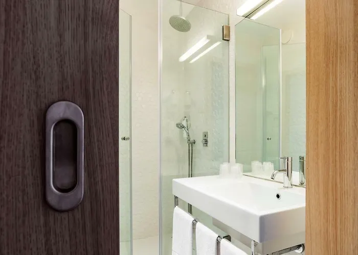 Moov Centro فندق بورتو