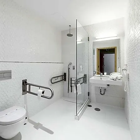 فندق Moov Centro