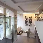 호텔 Moov Centro 2*
