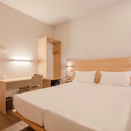 Moov Centro Hotel