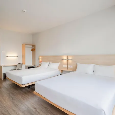Moov Centro Hotel 2*