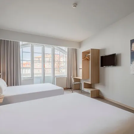 Moov Centro Hotel Porto