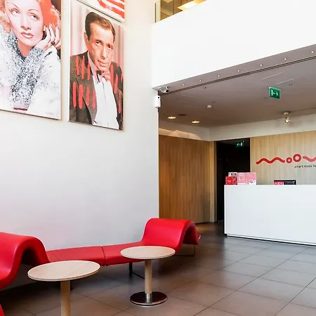 Moov Centro Hotel Porto