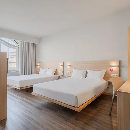 Hotel Moov Centro