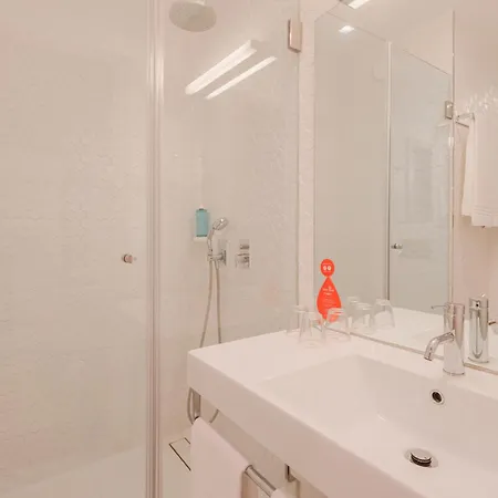 Moov Centro Hotel