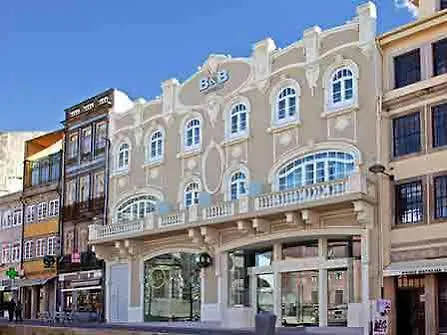 Moov Centro Hotel 2*
