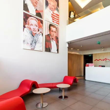 Moov Centro Hotel Porto