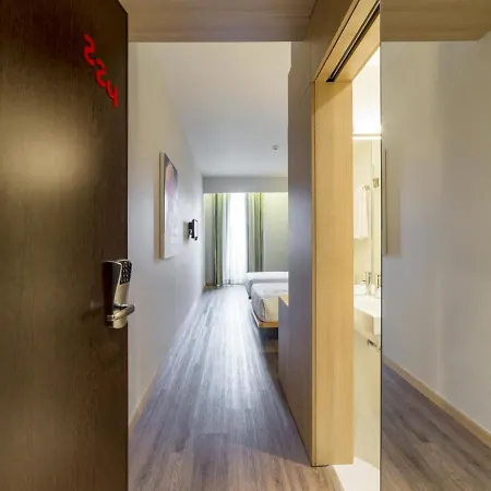 Hotel Moov Centro