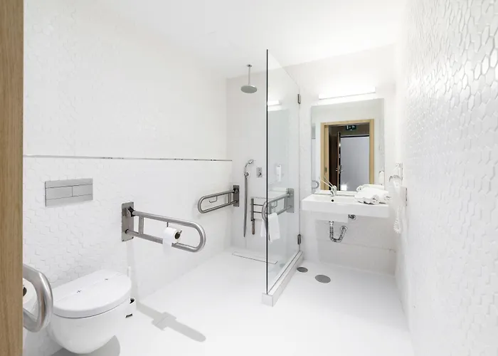 Moov Centro Hotel 2*