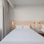 Hotel Moov Centro 2*