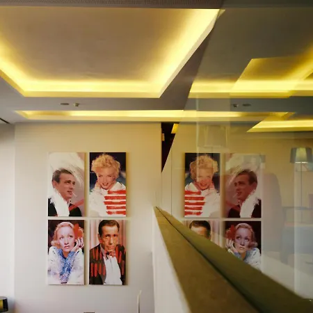 Hotel Moov Centro Oporto